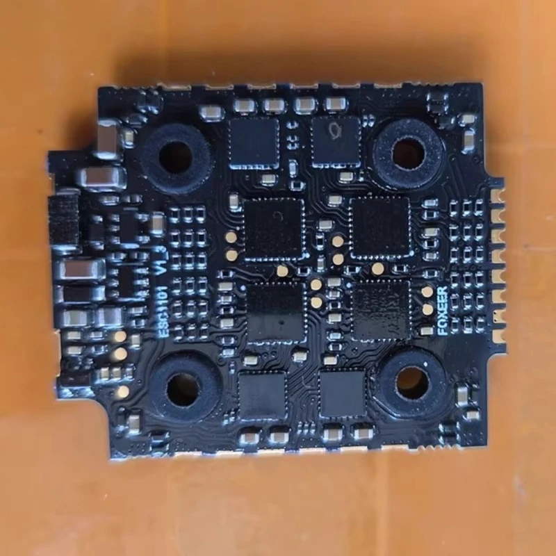 وحدة تحكم في السرعة VivaCS1pcs - مراجعة Foxeer Reaper F4 128K 65A Esc وسعره